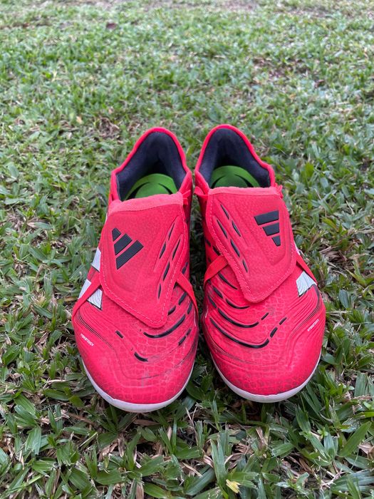 Chuteiras Adidas Predator Pro Lingueta – Tamanho 40 2/3