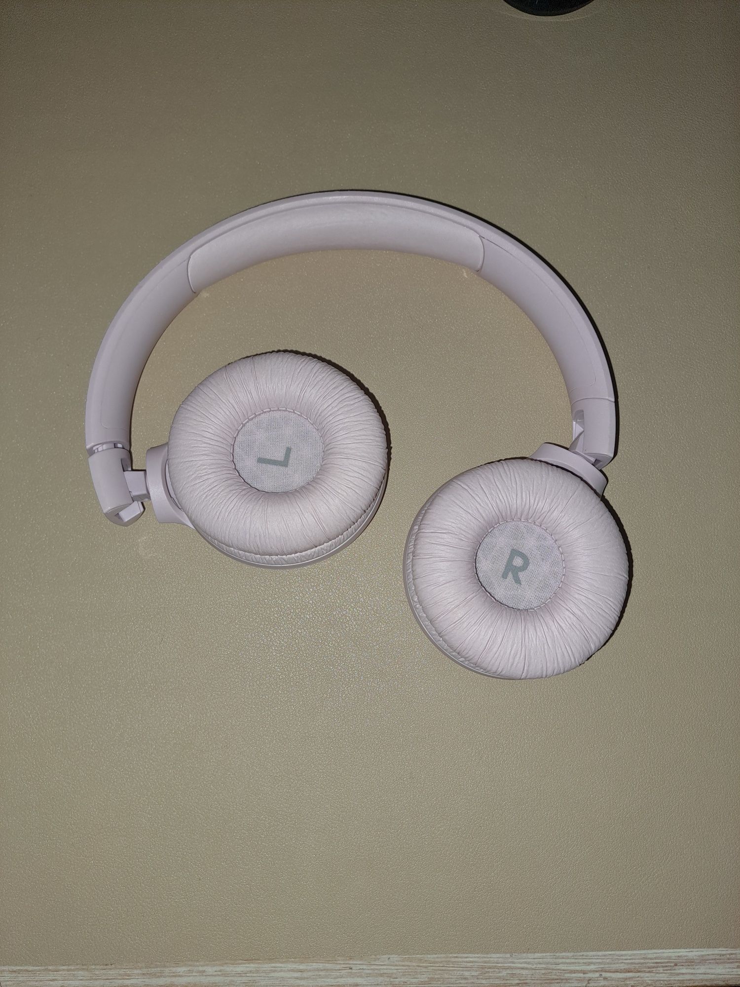Auscultadores Bluetooth JBL T510 Rosa
