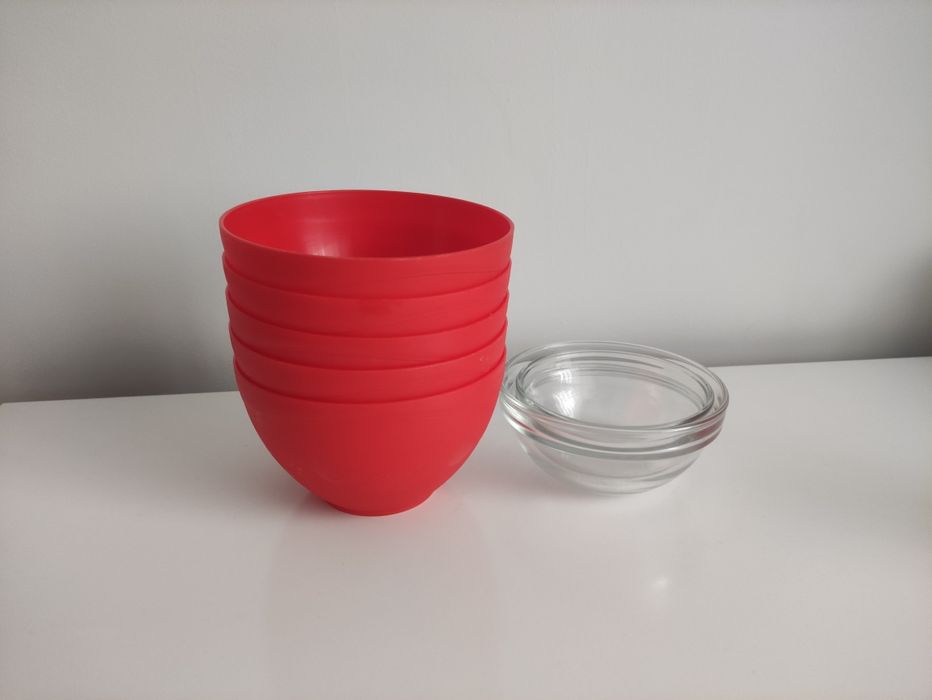 Miski plastikowe i szklane