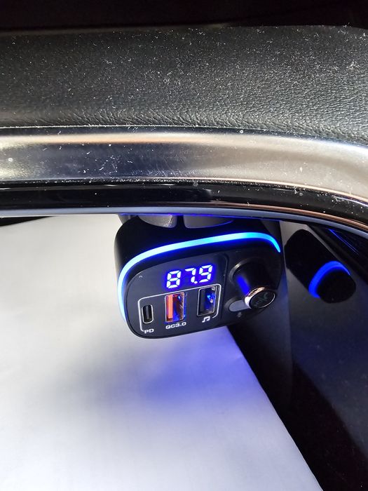 BlitzWolf Adaptador de Carregador de Carro com sintonizador
