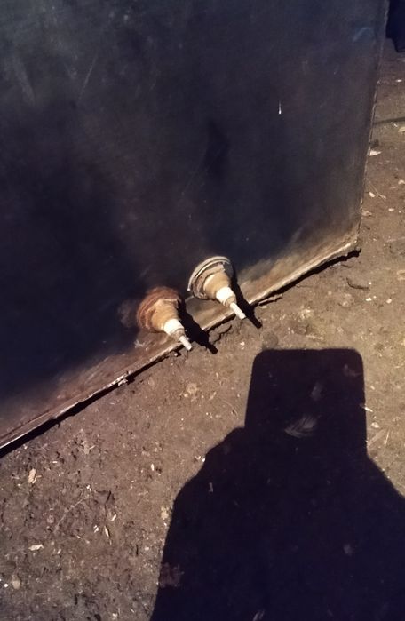 Бочка з електротеною для води