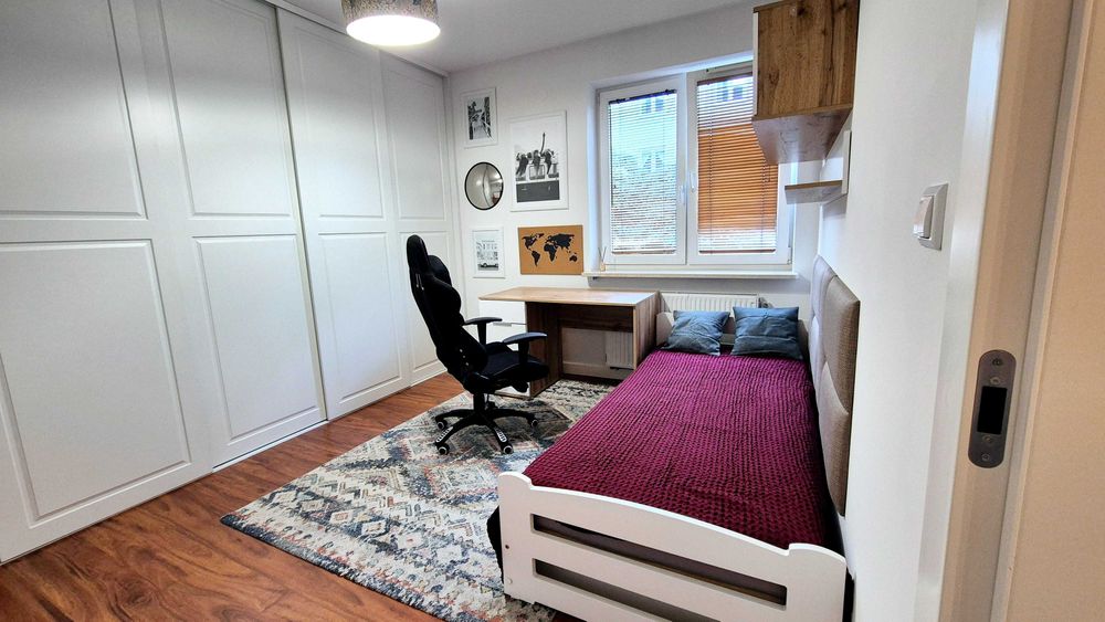 3 pokojowe, umeblowane, metro Kabaty, szybki internet, garaż, balkon