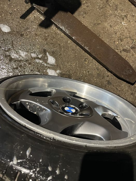 Koła felgi bmw e34 e36 e30 Msystem 2 kute opony pirelli pzero nero