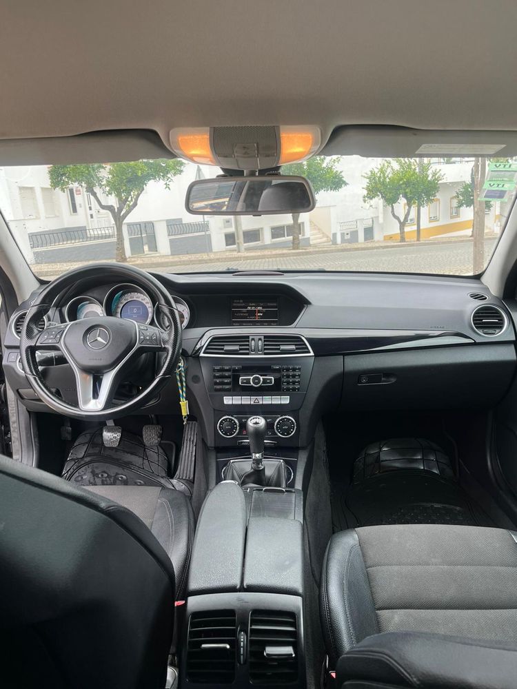 Mercedez coupe C220