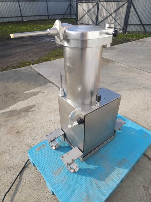 Nadziewarka do kiełbas TALSA 30 litrów, tłokowa hydrauliczna