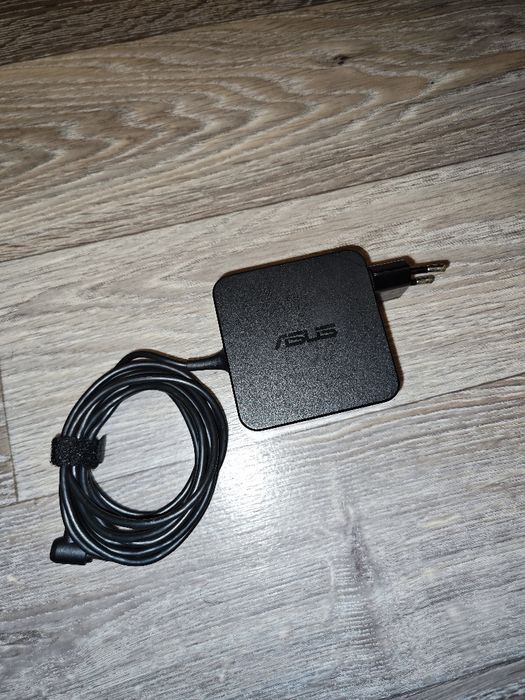 Блок питания для ноутбука Asus