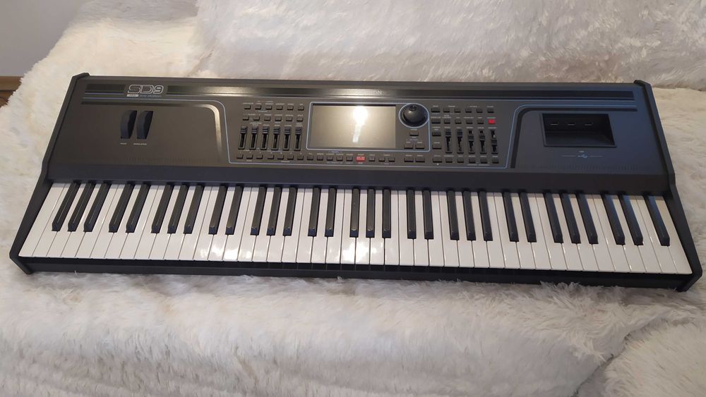 Ketron SD 9 Pro Live + style podkłady