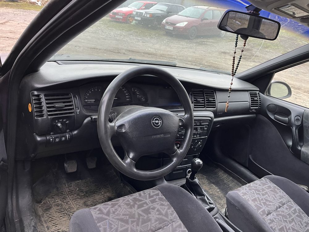 Розборка Opel Vectra b 2.0 tdi Запчастини Опель Вектра б