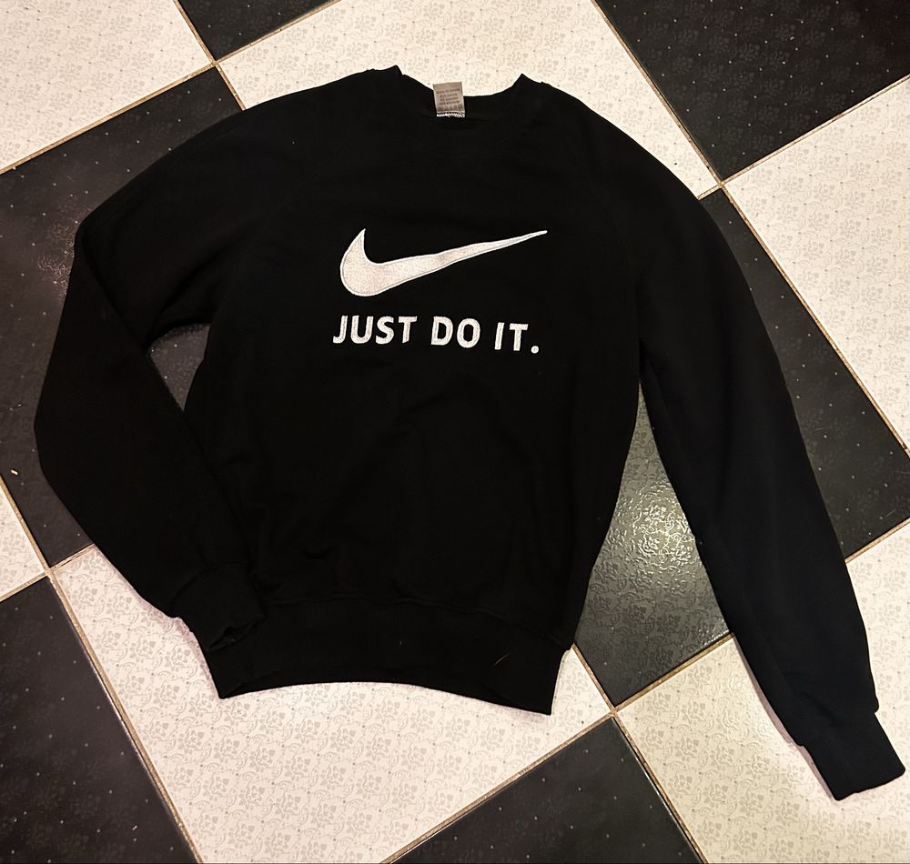 Світшот Nike kust do it