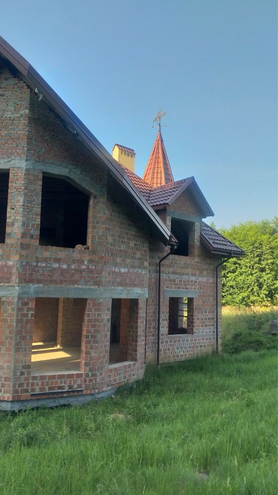 Будинок Винники , біля лісу , 90000$