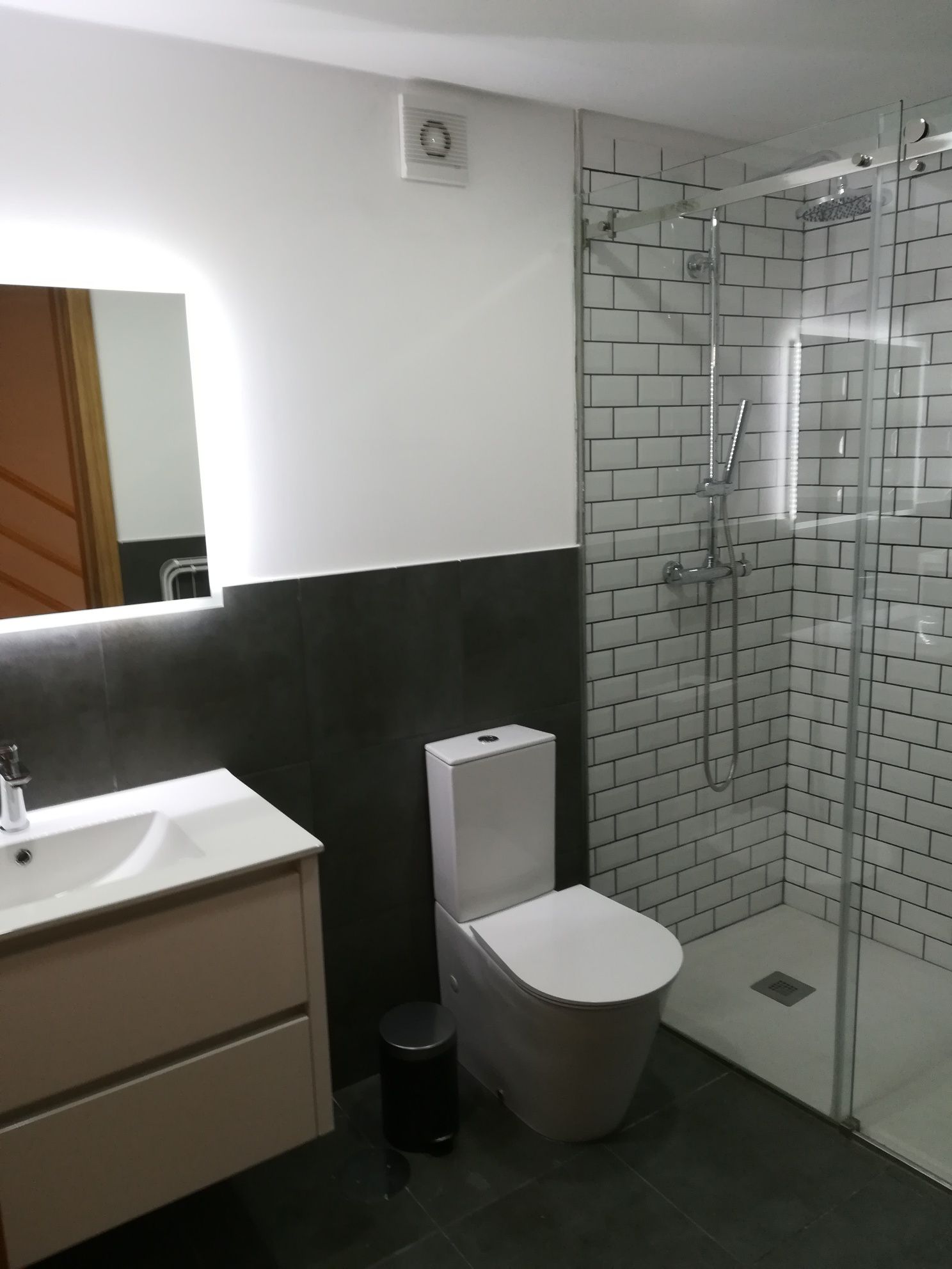 Mezzanine com despesas incluídas