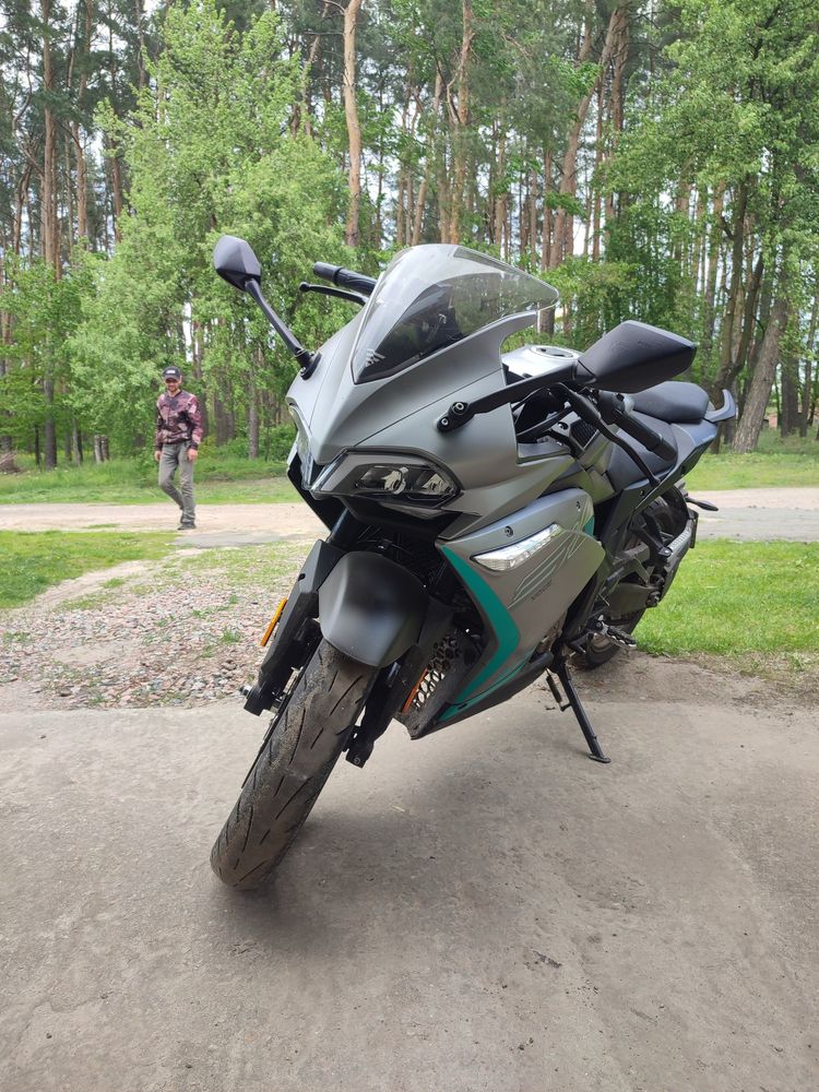 Мотоцикл Voge 300 RR