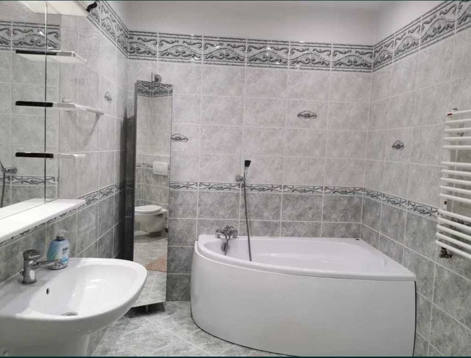 Ładny dom z wieloma pokojami 8-10 osób Poznań Malta oś Zodiak, faktura