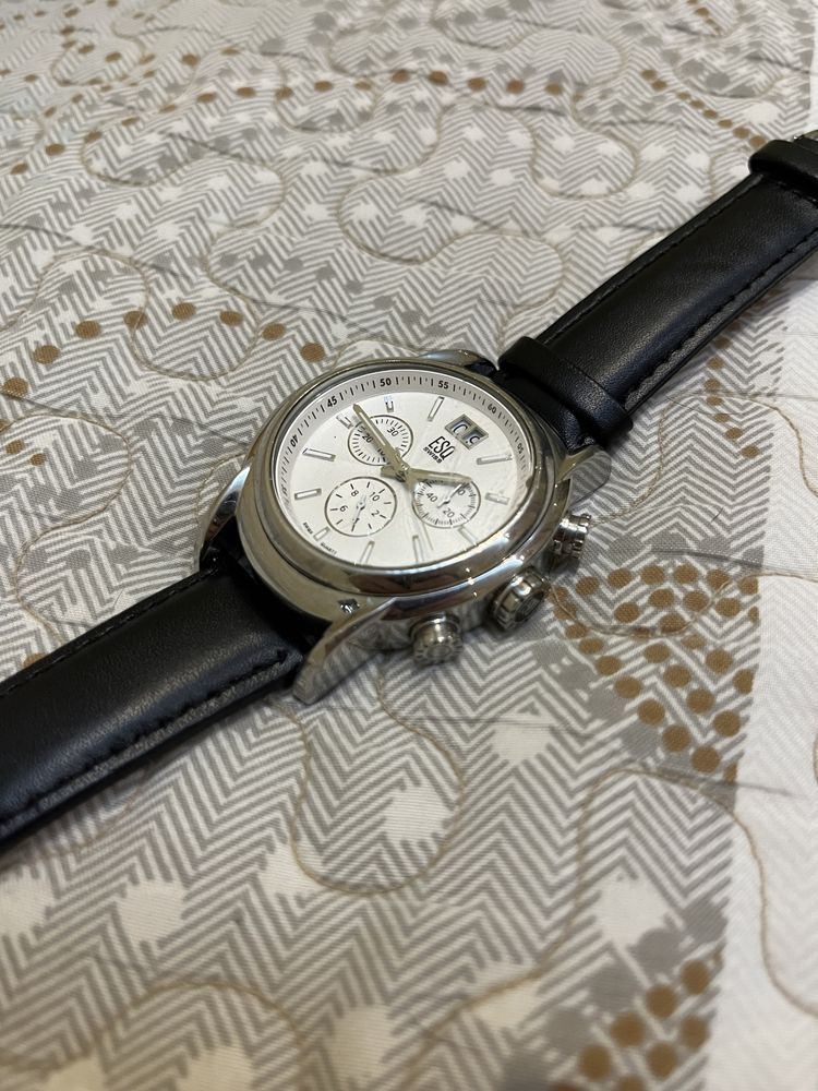 Часы Годинник ESQ Swiss Quartz