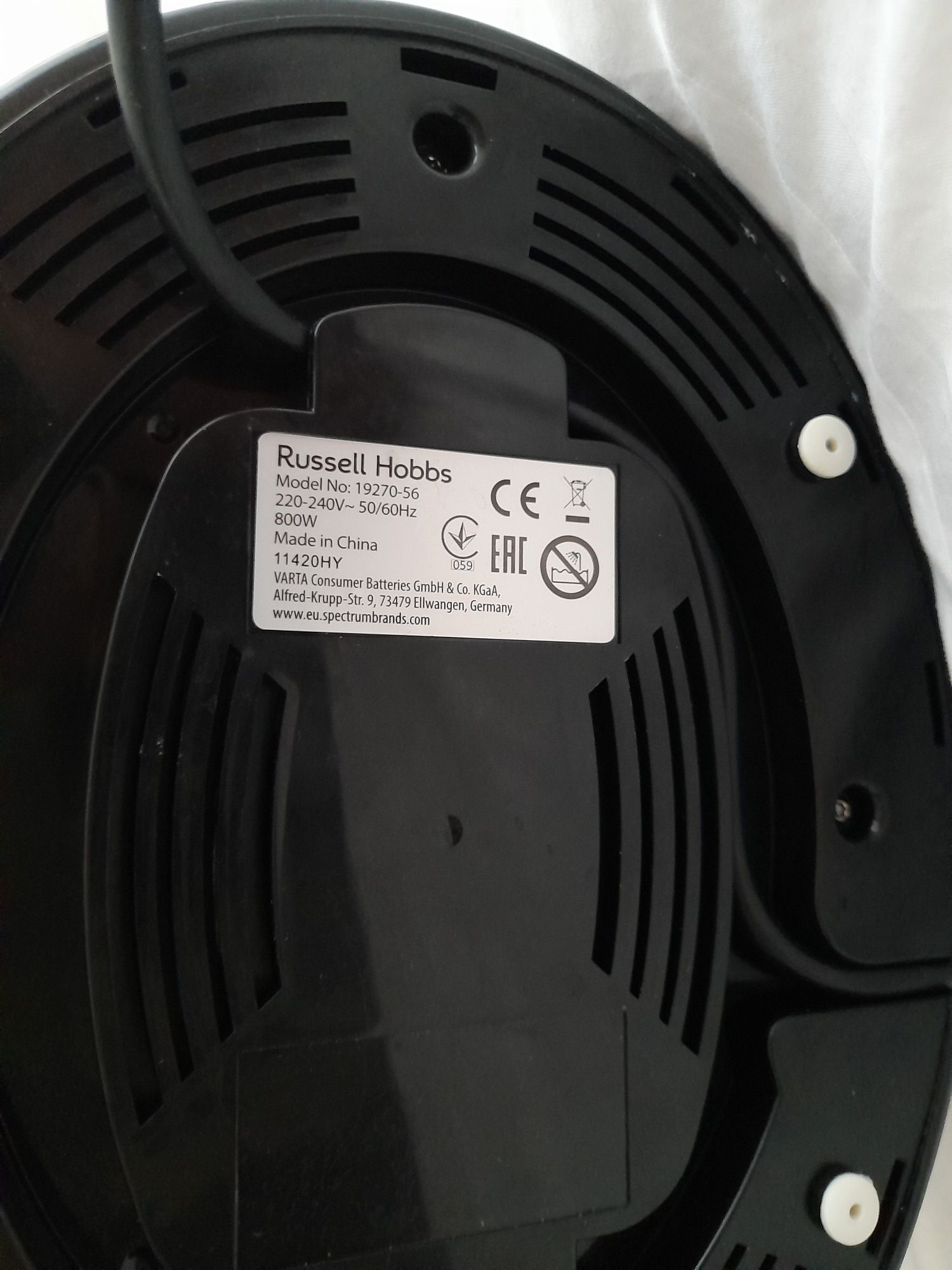Parowar do przyrządzania zdrowych potraw,  poj. 9l, trzy poziomy, 800W