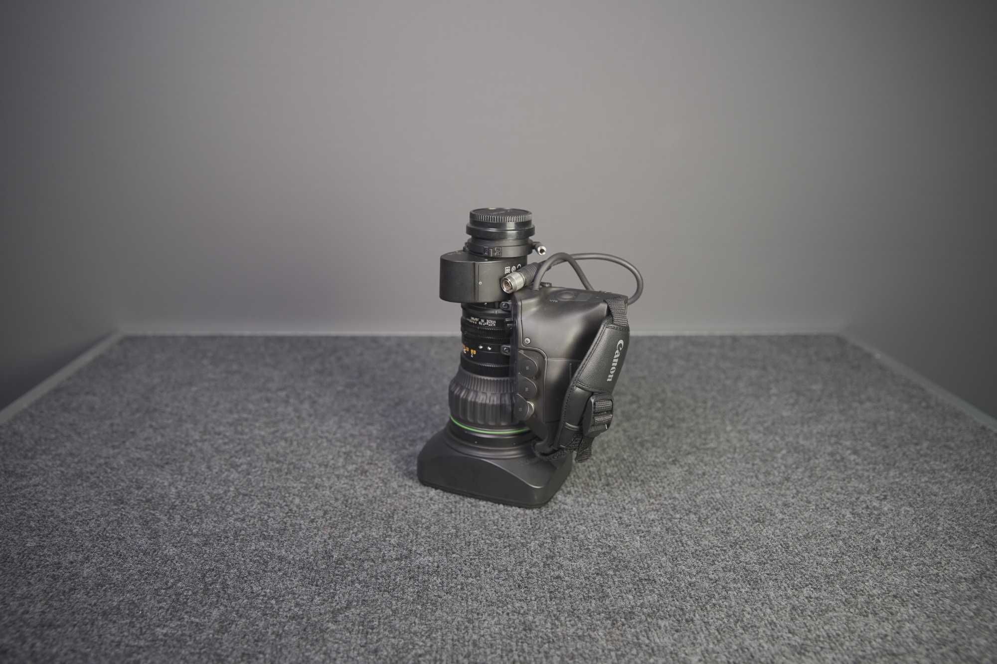 Об'єктив Canon KJ17ex7.7B