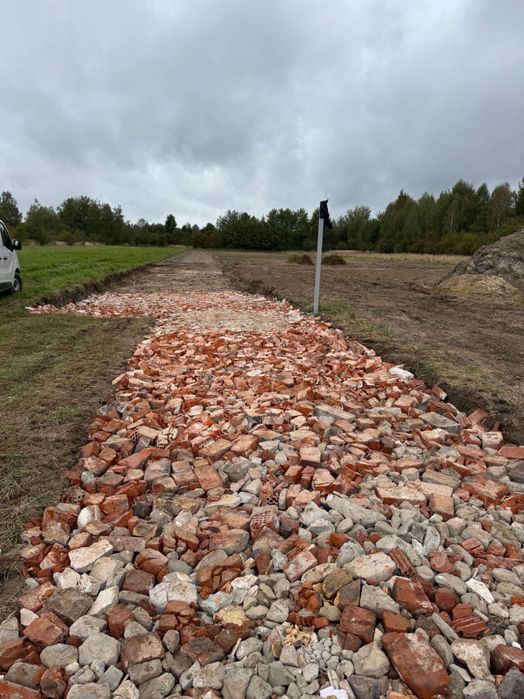 Przyjmę gruz pod drogę