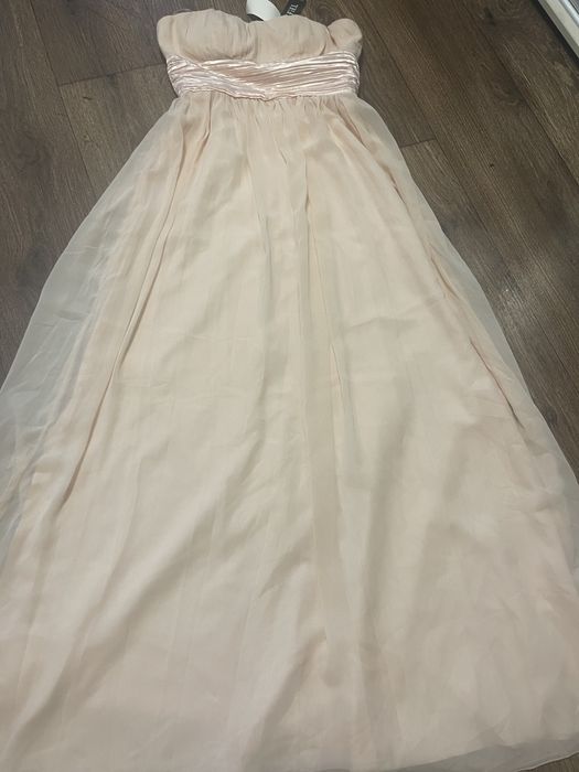 Шифоновое нежное нарядное платье! Новое! Недорого!