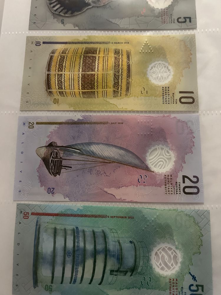 Лот Банкнот Мальдів  5,10,20, 50 руфій 2015 р. UNC