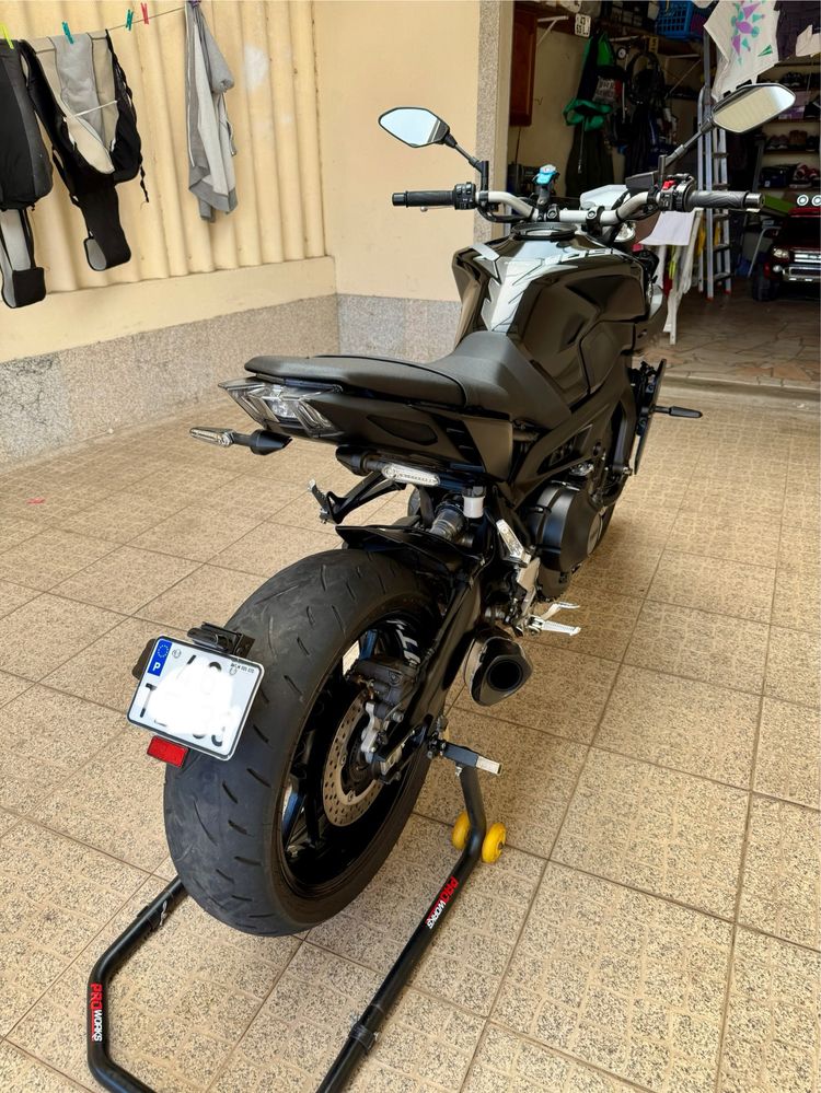 Yamha MT09 Akrapovic
