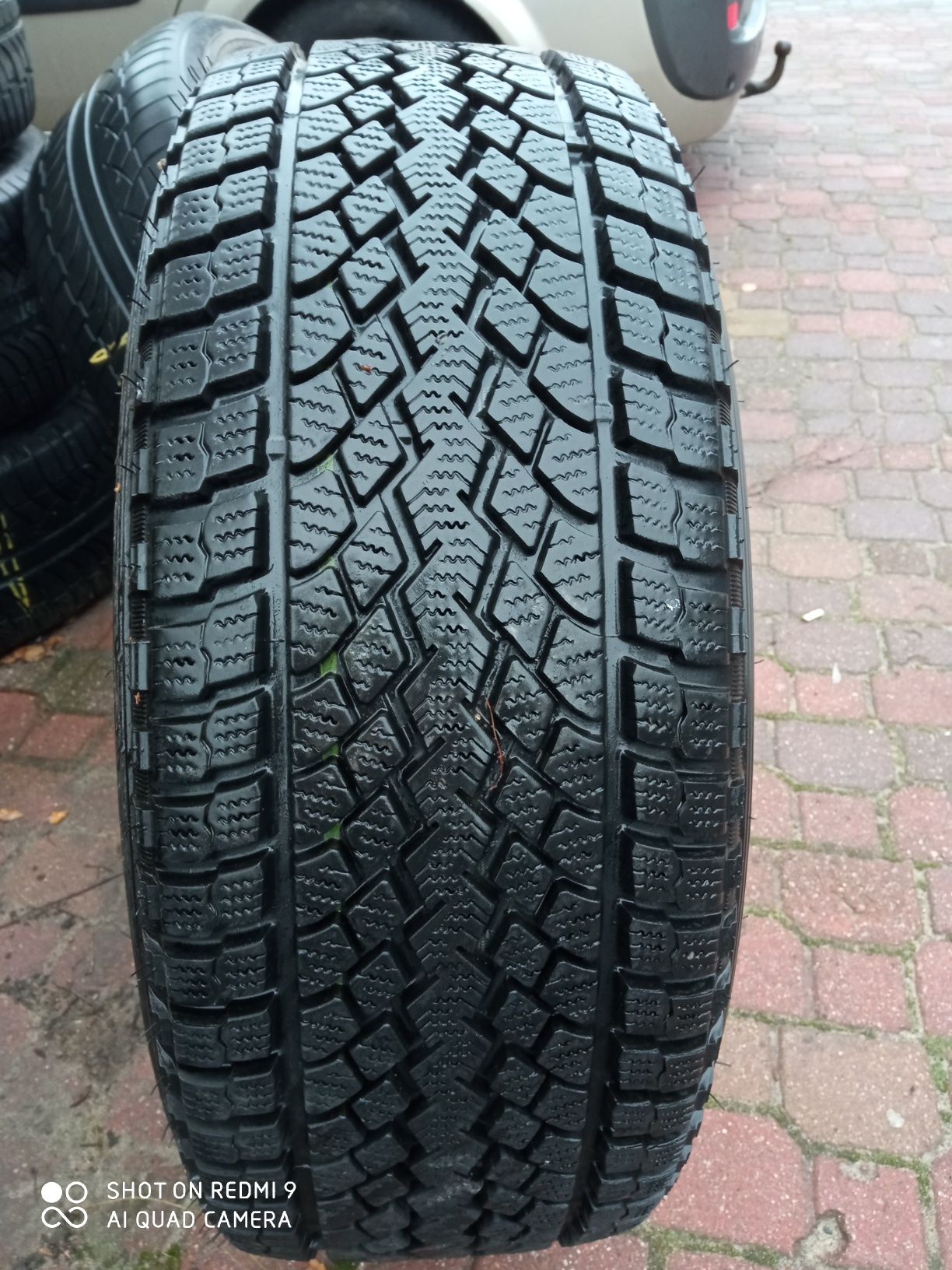 265/60R18 YOKOHAMA Geolandar opony używane komplet super stan