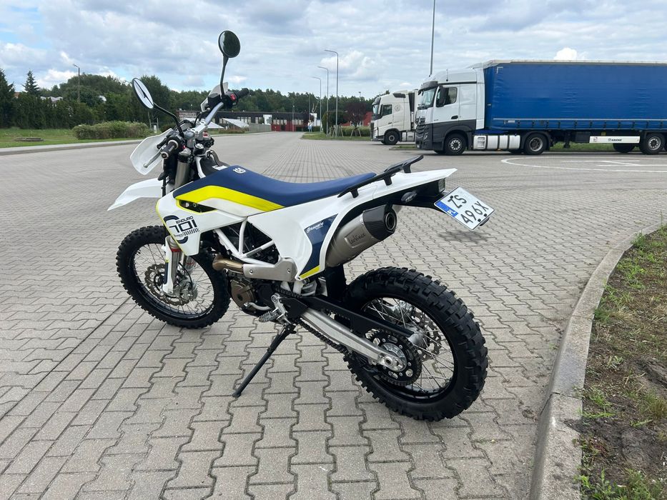 Husqvarna 701 enduro 2019r 8 tys przebieg Polski salon