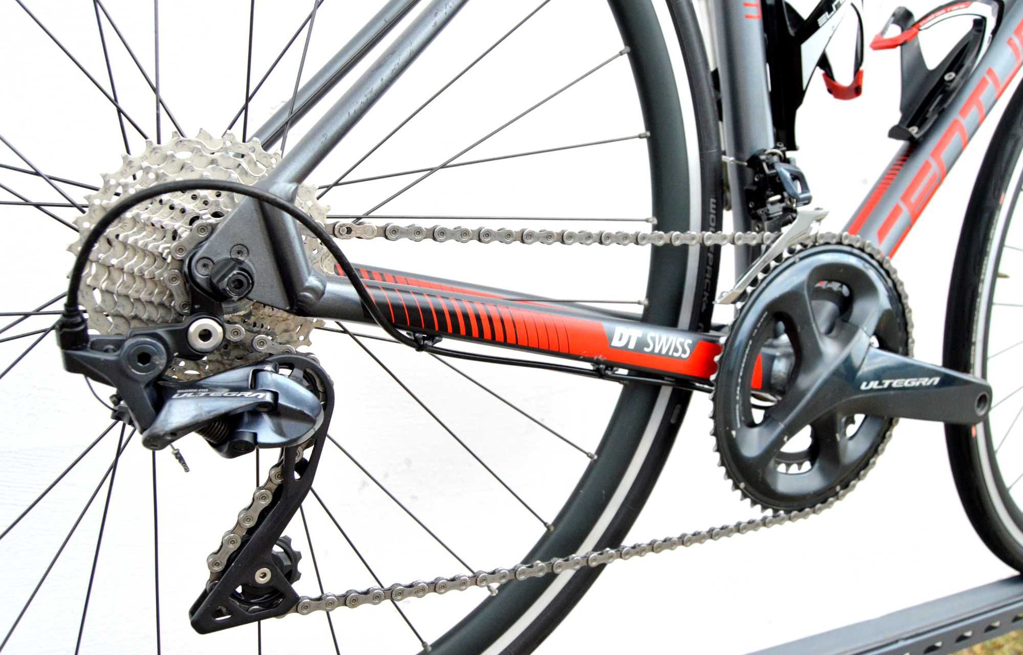 FVat23 46,49,52 ULTEGRA R8000 CENTURION DT Swiss szosa