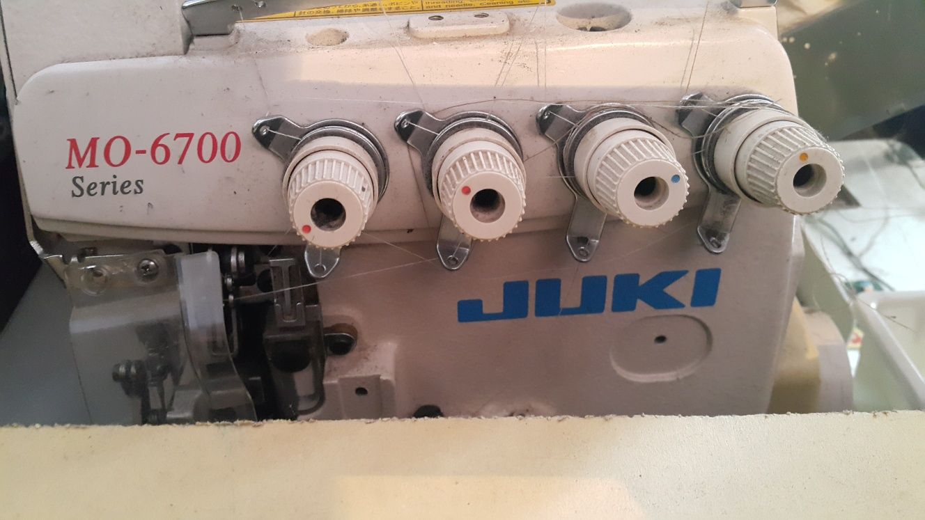 оверлок JUKI (MO-6700 Series (MO-6716S)) 4-х нит швейні маш HIGHLEAD