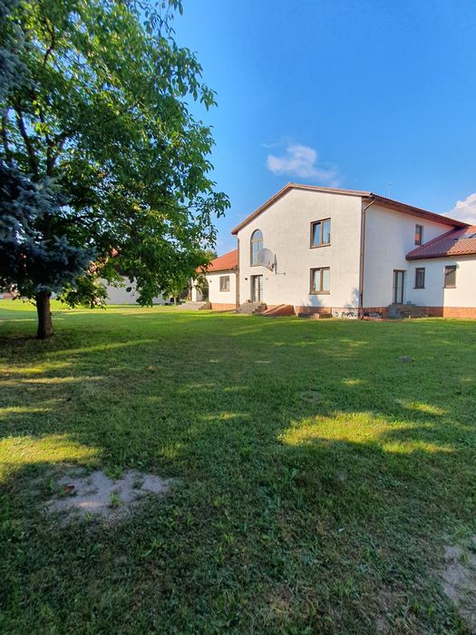 Gotowy dom z fotowoltaiką i ogrodem – Gorzyce, 433 m²