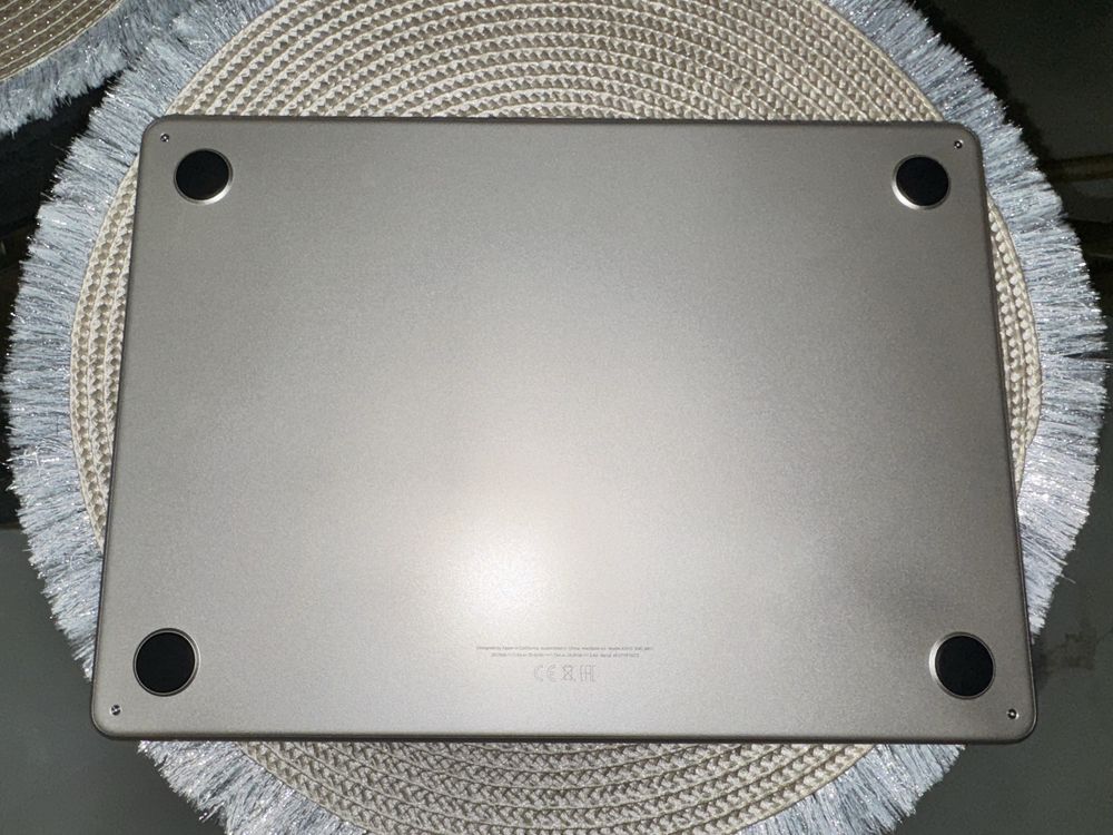 Абсолютно Новий Apple MacBook Air 13"