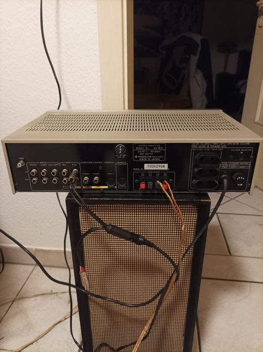Wzmacniacz Hitachi HA-M70 super, vintage, kolekcjonerski, poszukiwany