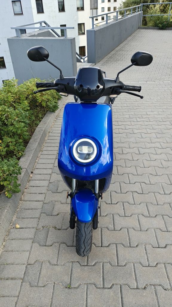 NIU MQI+ skuter elektryczny  stan bdb 100km=4pln