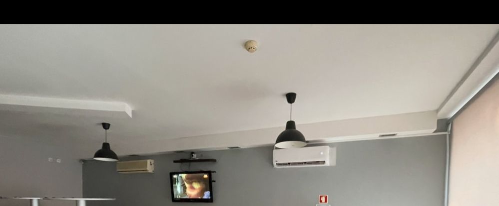 Vendo 4 candeiros de teto pretos