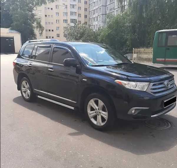 Toyota Highlander 2010 в хорошому стані