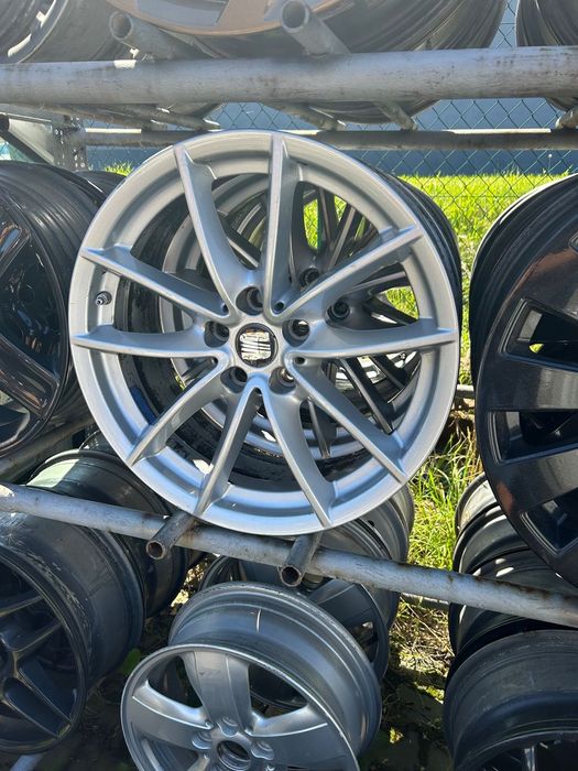 Alufelgi Seat Leon III IV FR Cupra 17 cali 5x112 Skoda Octavia III IV VRS Volkswagen Golf 7 8 gti audi a3 8v 8y A4 b8 b9