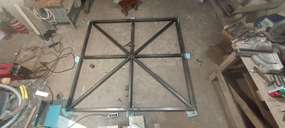 Літаюче ліжко (каркас)