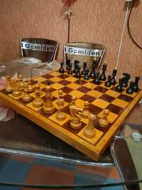 Коллекционные шахматы с утяжелителями деревянные большие.Доска 50х50см