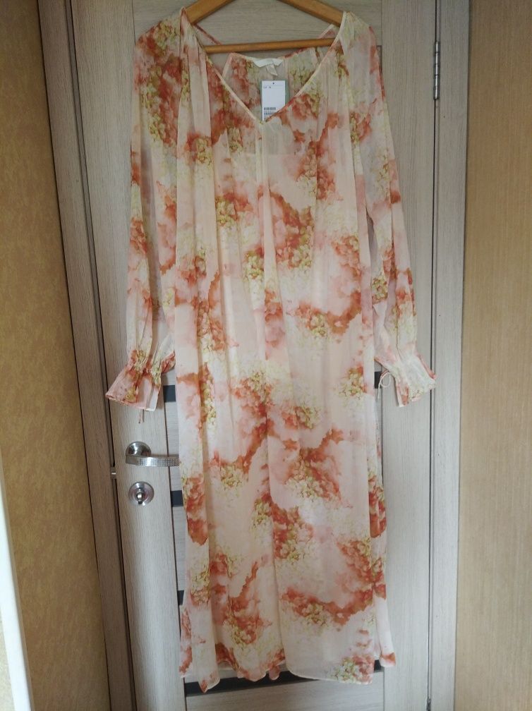 Летние платье H&M 56р