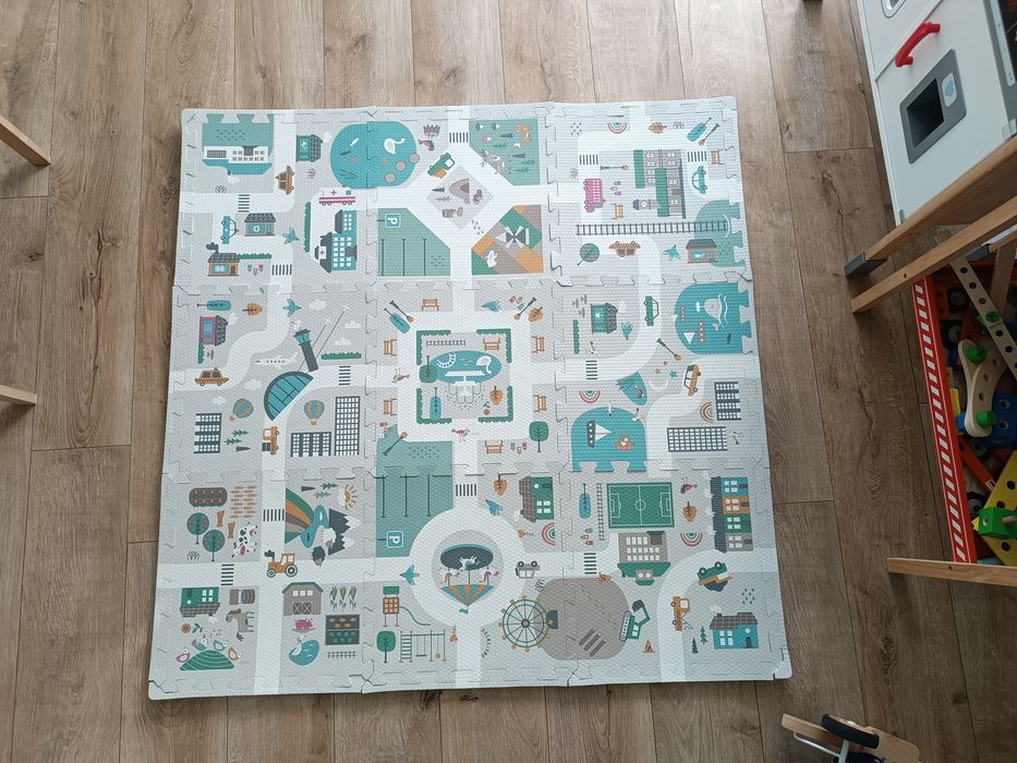 Piankowa mata dla dzieci Puzzle Nukido 116x116 cm