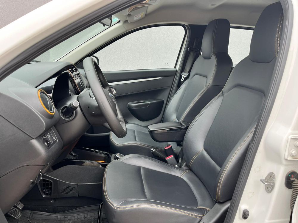 Dacia Spring 45cv Confort Plus com carregamento rápido