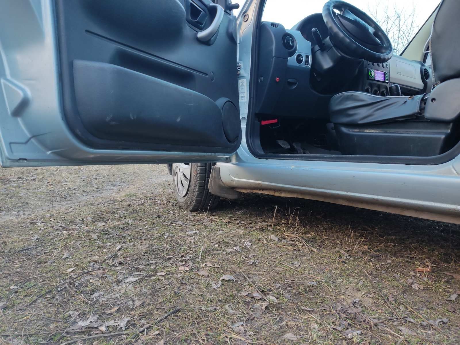 Продам Peugeot Partner 2003 року
