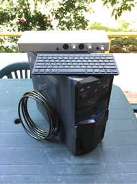 Computador de estudio com placa do som Echo Layla G3