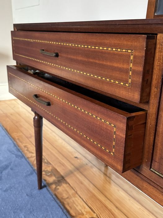 Aparador / Consola Vintage em Madeira Nobre com Espelho