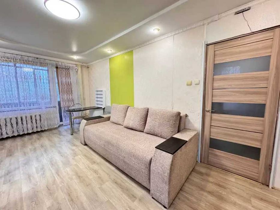 Продам трехкомнатную квартиру, Образцова, Калиновая, Софьи Ковалевской