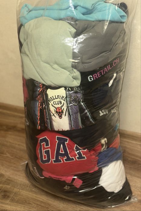 15 КГ брендованого одягу