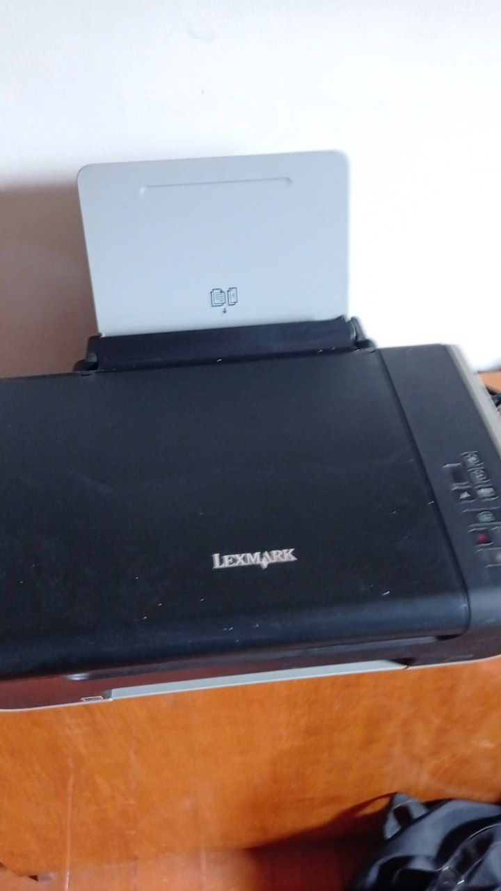 Принтер-сканер LexMark x2670