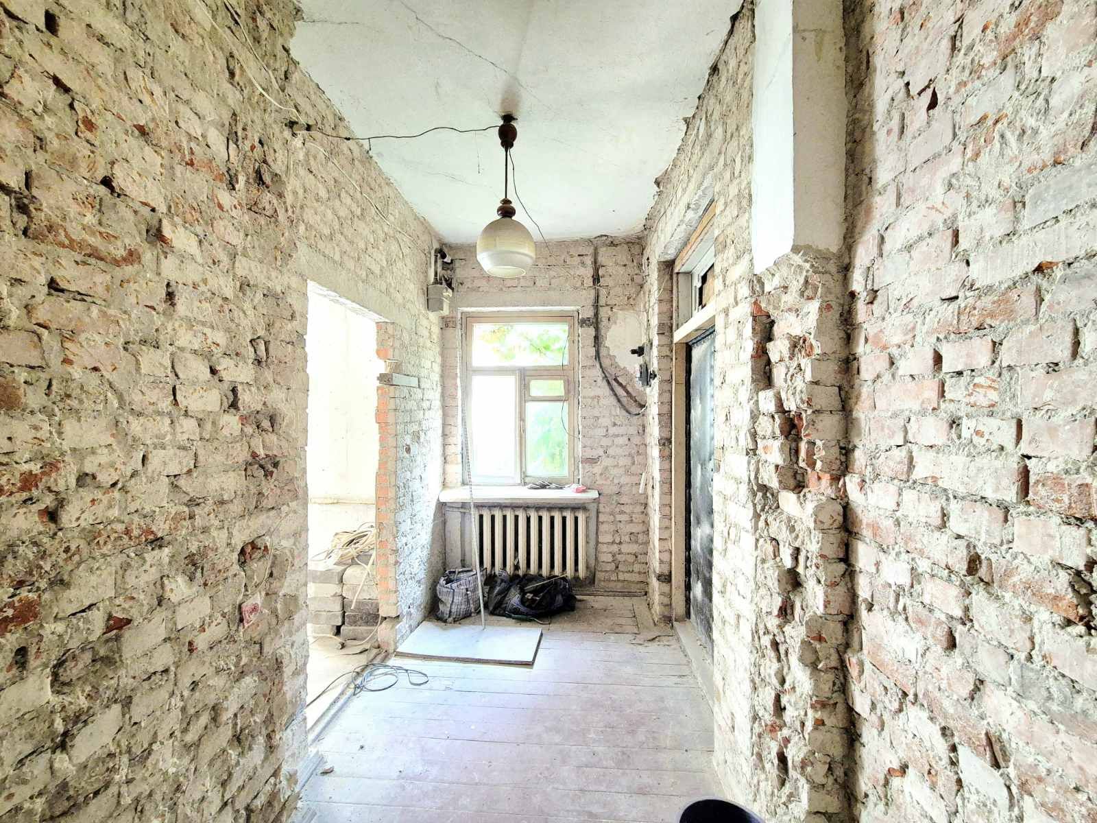 Продається частина будинку в центрі,  вул.М.Грушевського