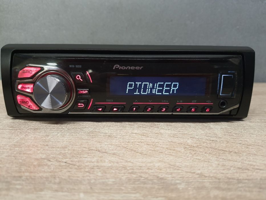 Radio samochodowe Pioneer DEH-160UI USB,  MP3, AUX, RCA / Audi