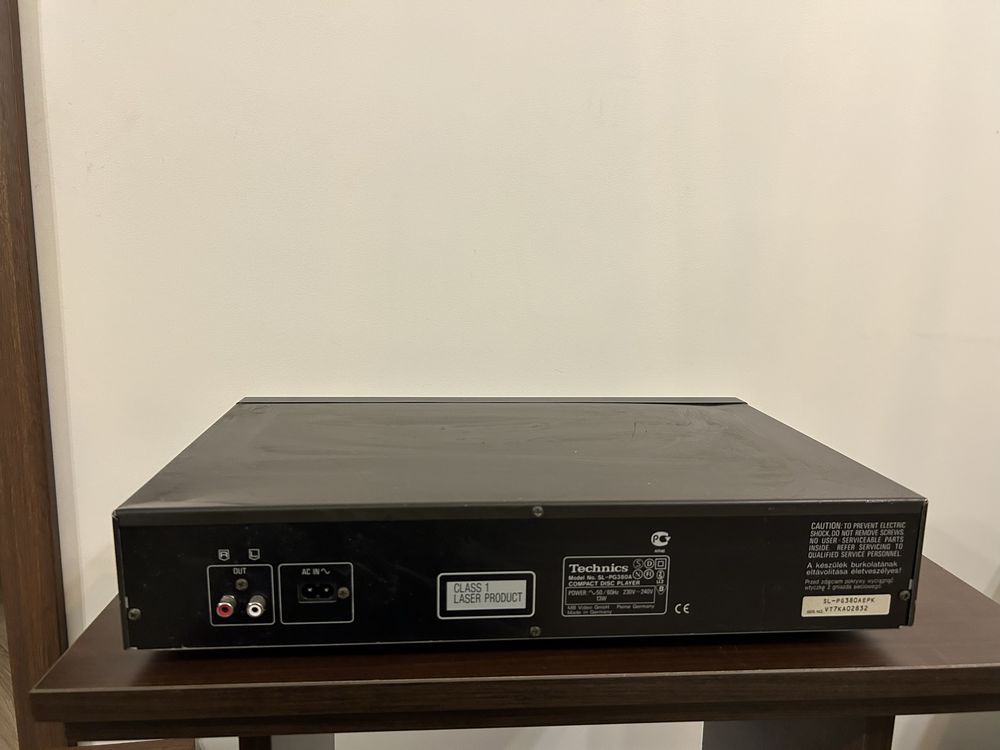 Odtwarzacz CD Technics SL - PG 380 A