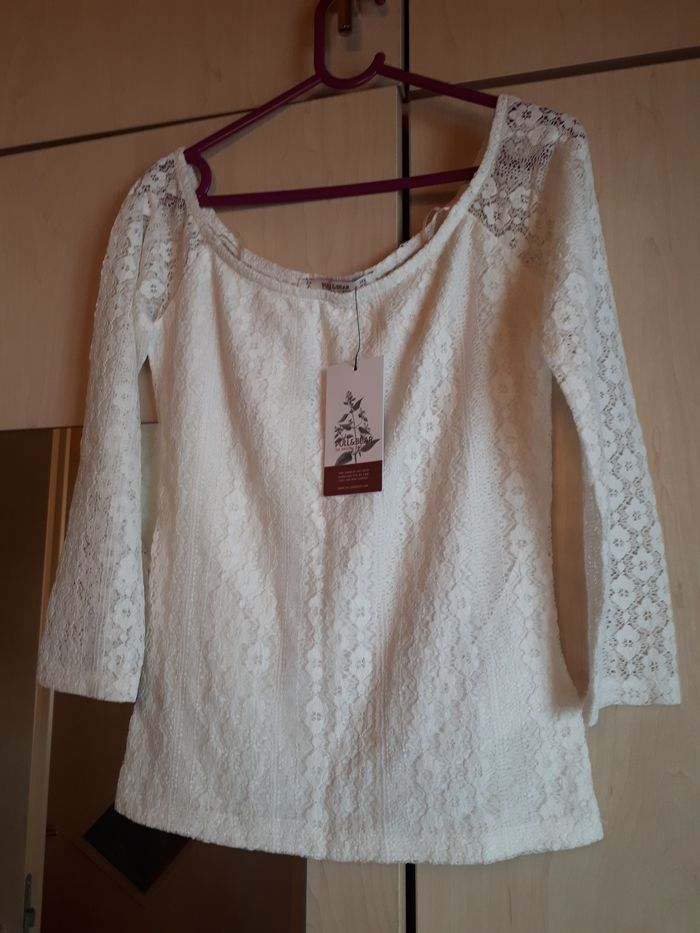 Bluzka koronka Pull&Bear